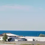 Summerland Vibe דירה