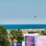 Summerland Vibe דירה