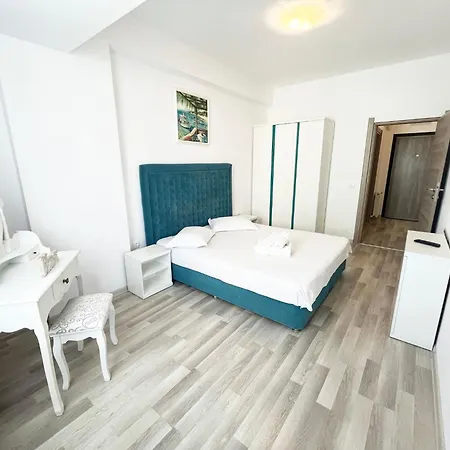 Summerland Vibe Apartment Mamaia