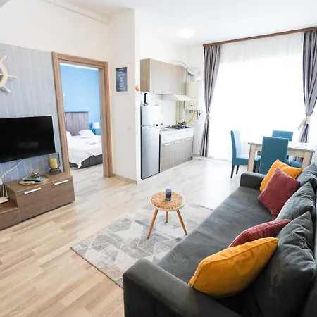 Summerland Vibe Apartment Mamaia